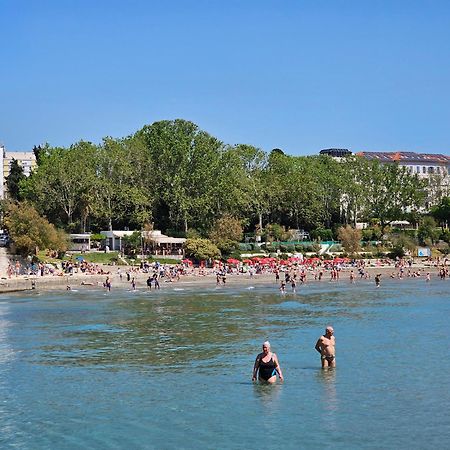 Malena Palace Experience Split Luaran gambar