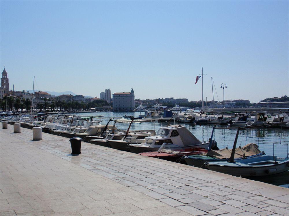 Malena Palace Experience Split Luaran gambar
