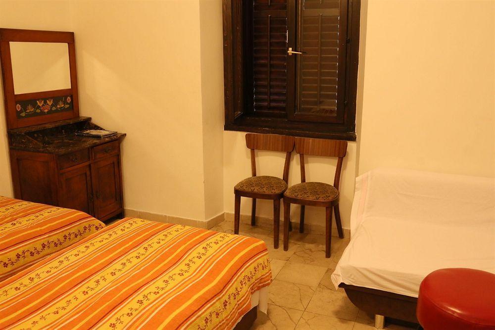 Malena Palace Experience Split Luaran gambar